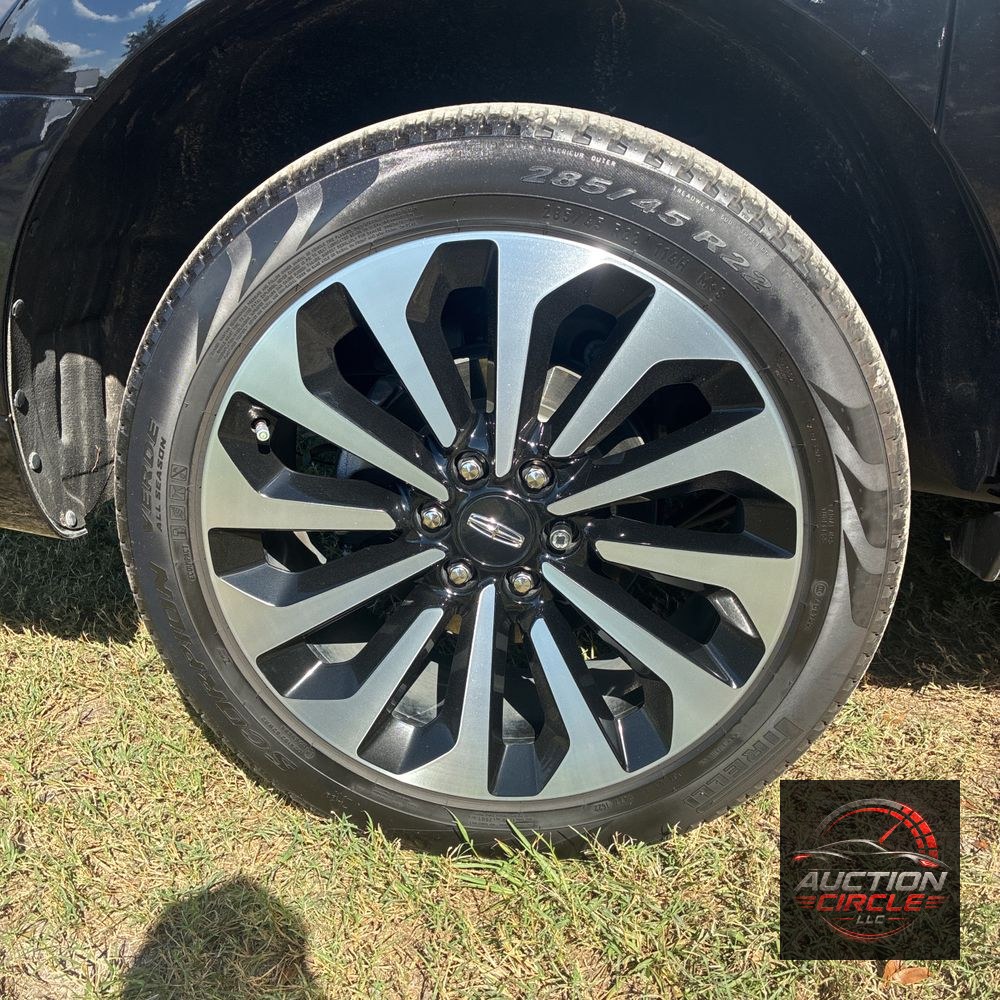 2022 Lincoln Navigator L Reserve