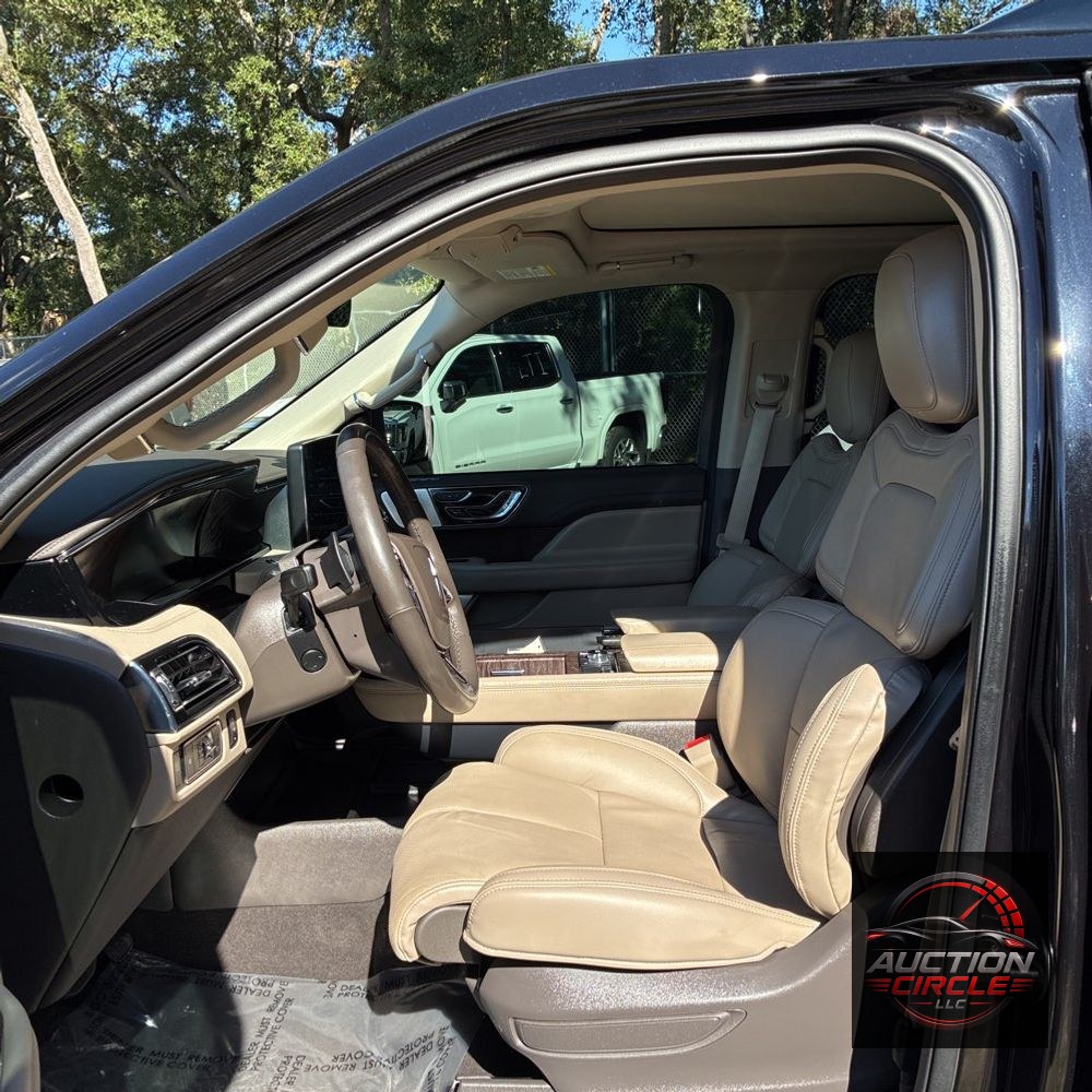 2022 Lincoln Navigator L Reserve