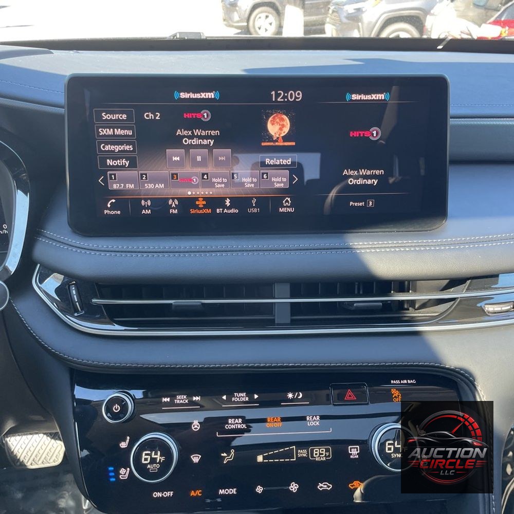 2025 INFINITI QX60 Luxe