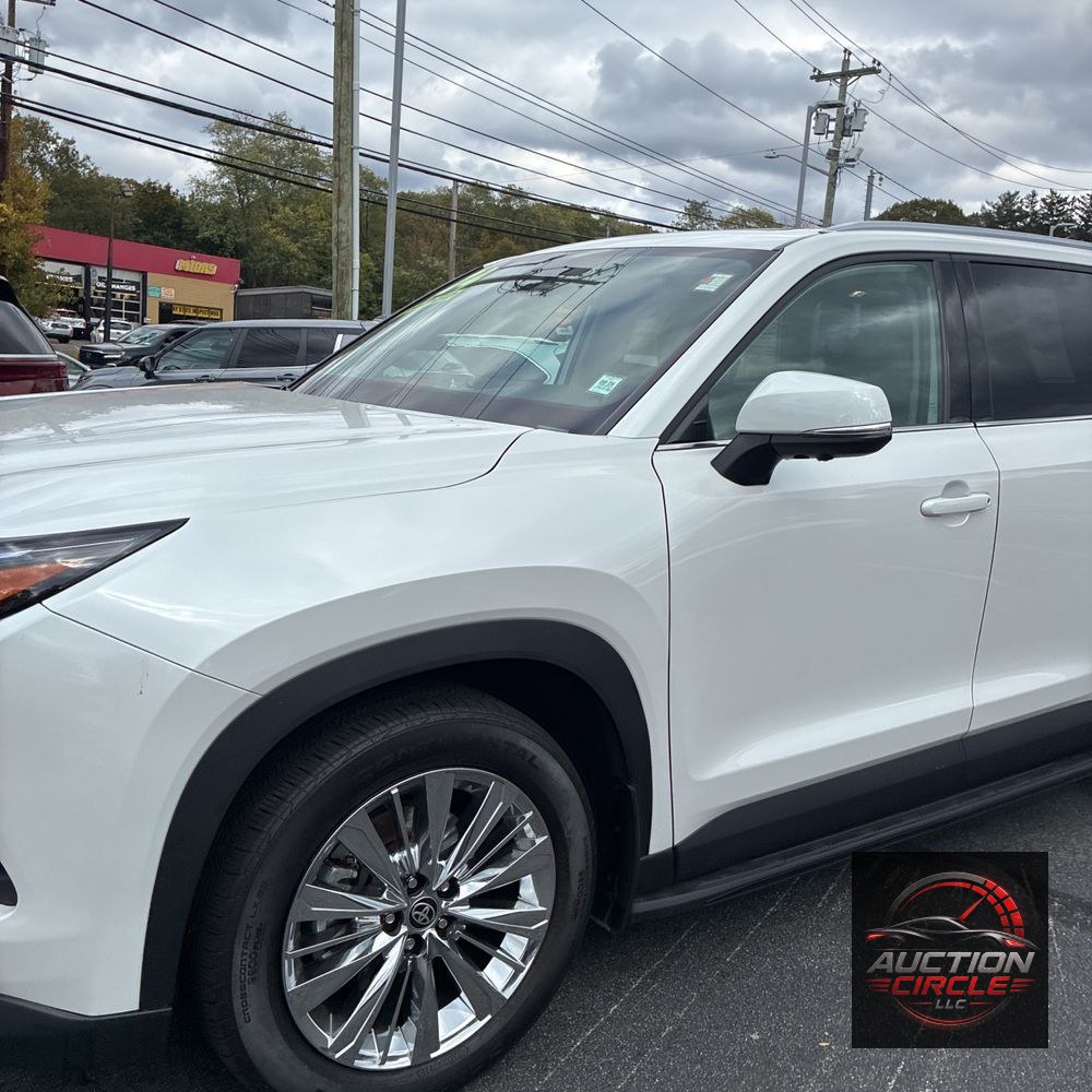 2024 Toyota Grand Highlander Platinum