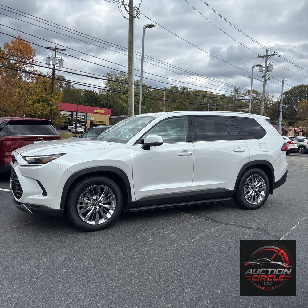 2024 Toyota Grand Highlander Platinum