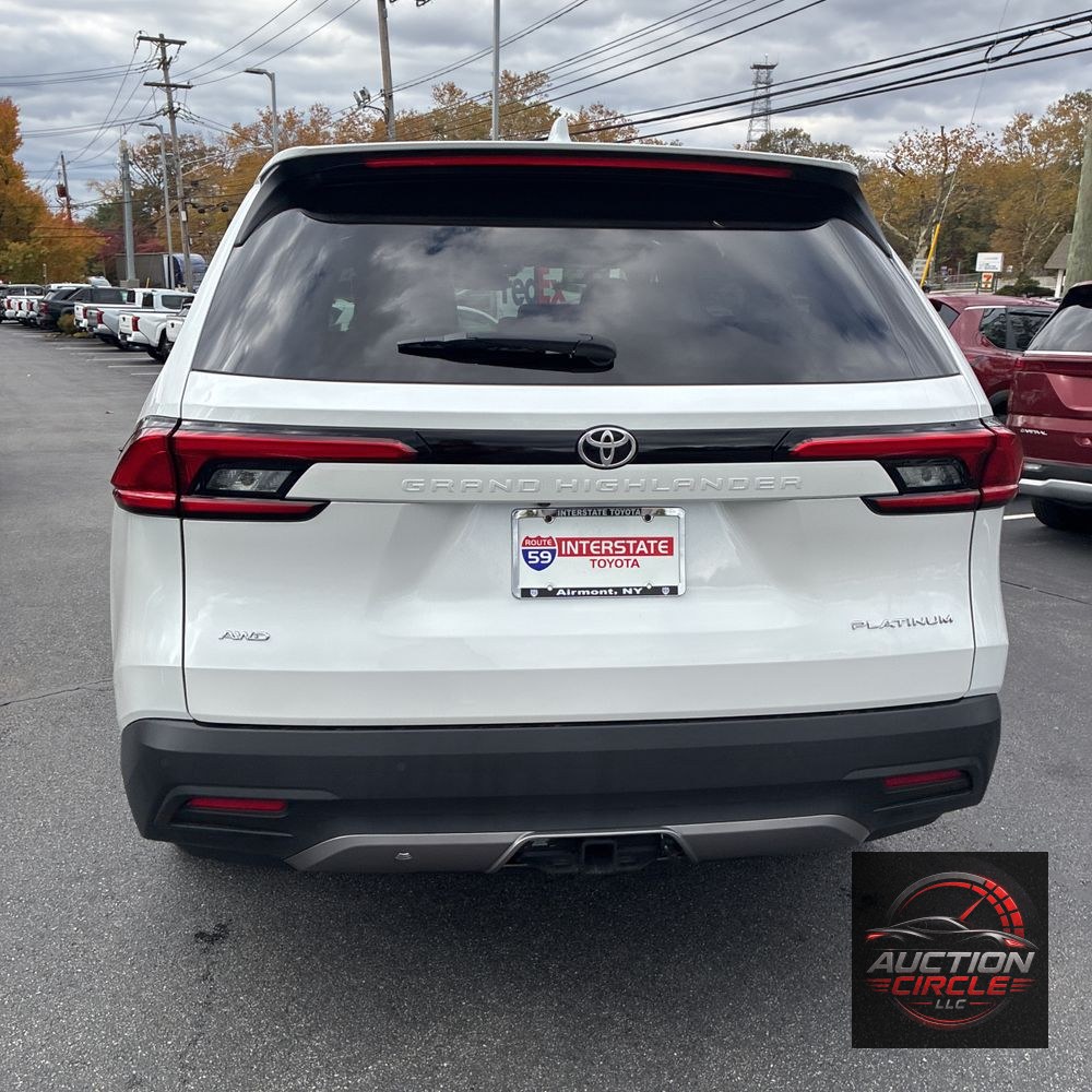 2024 Toyota Grand Highlander Platinum