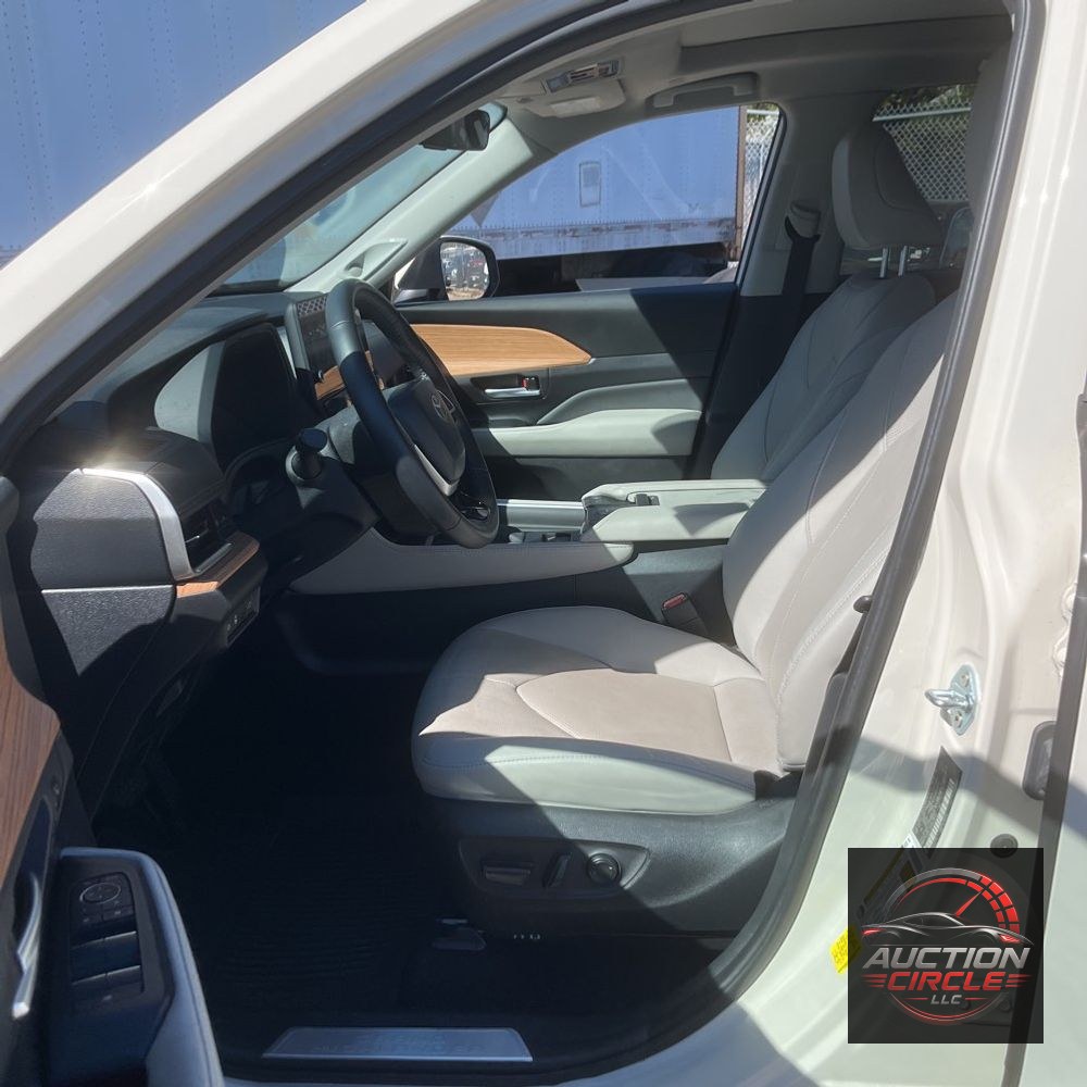 2024 Toyota Grand Highlander Limited
