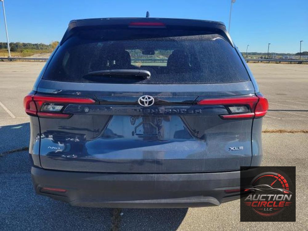 2024 Toyota Grand Highlander XLE