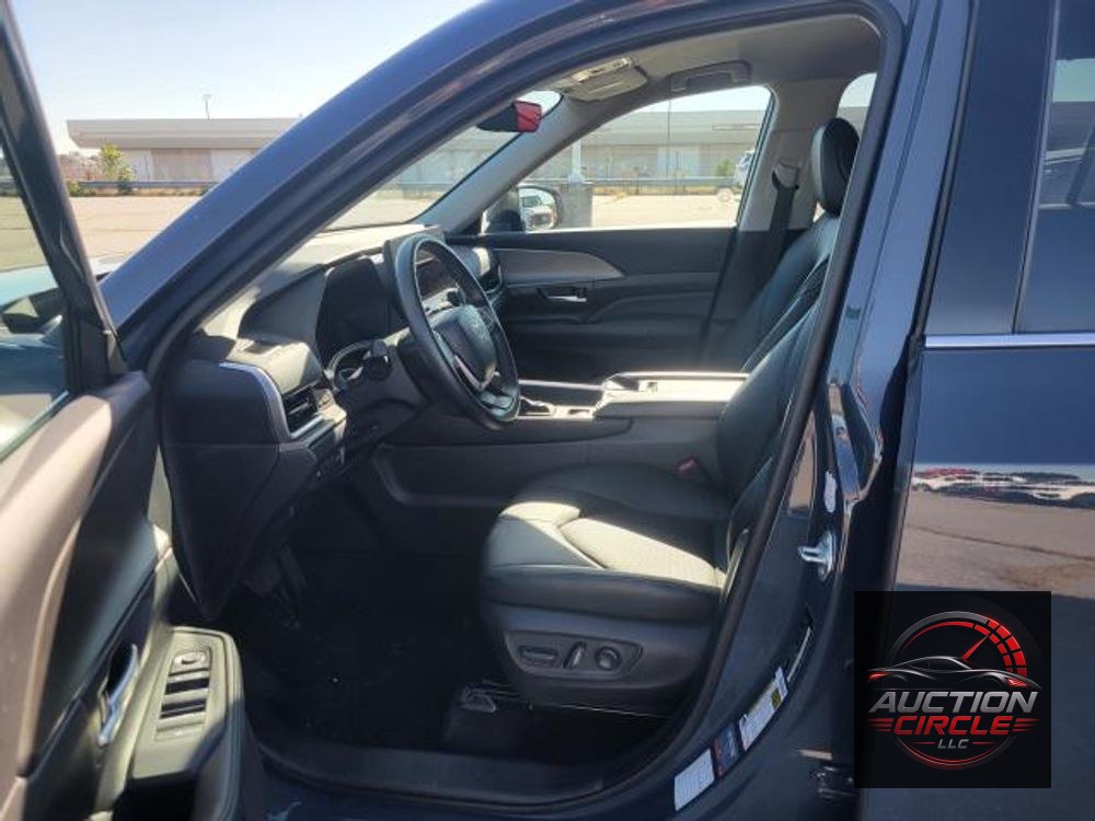 2024 Toyota Grand Highlander XLE