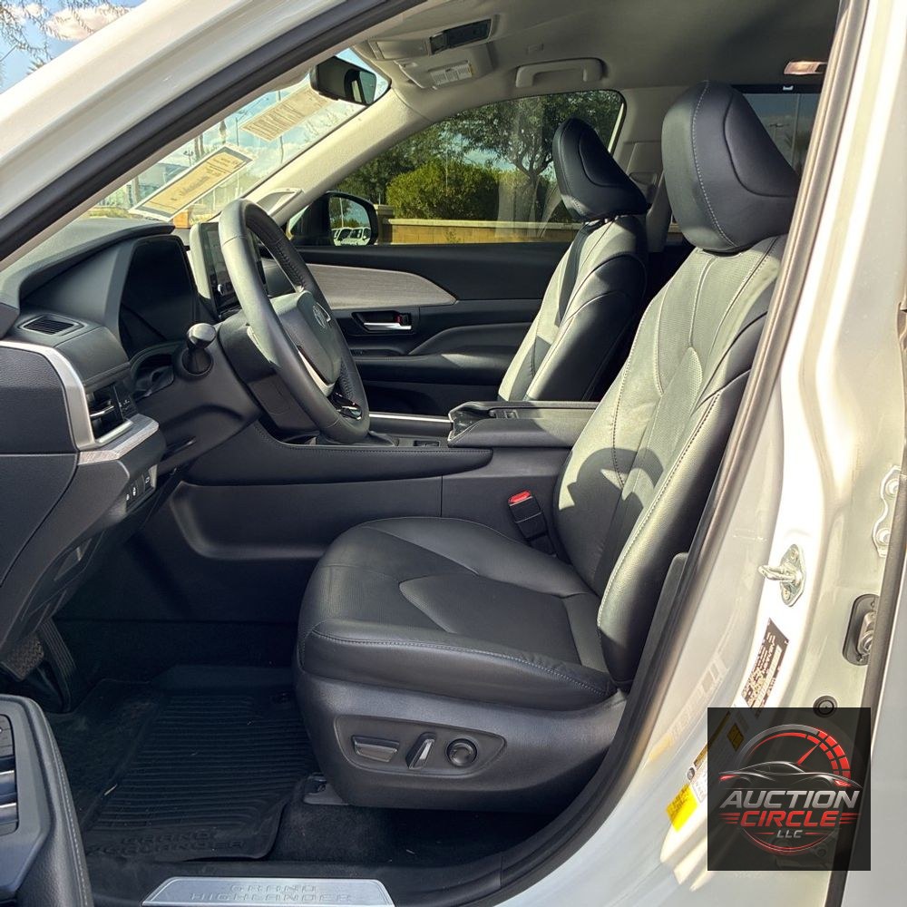 2024 Toyota Grand Highlander Limited