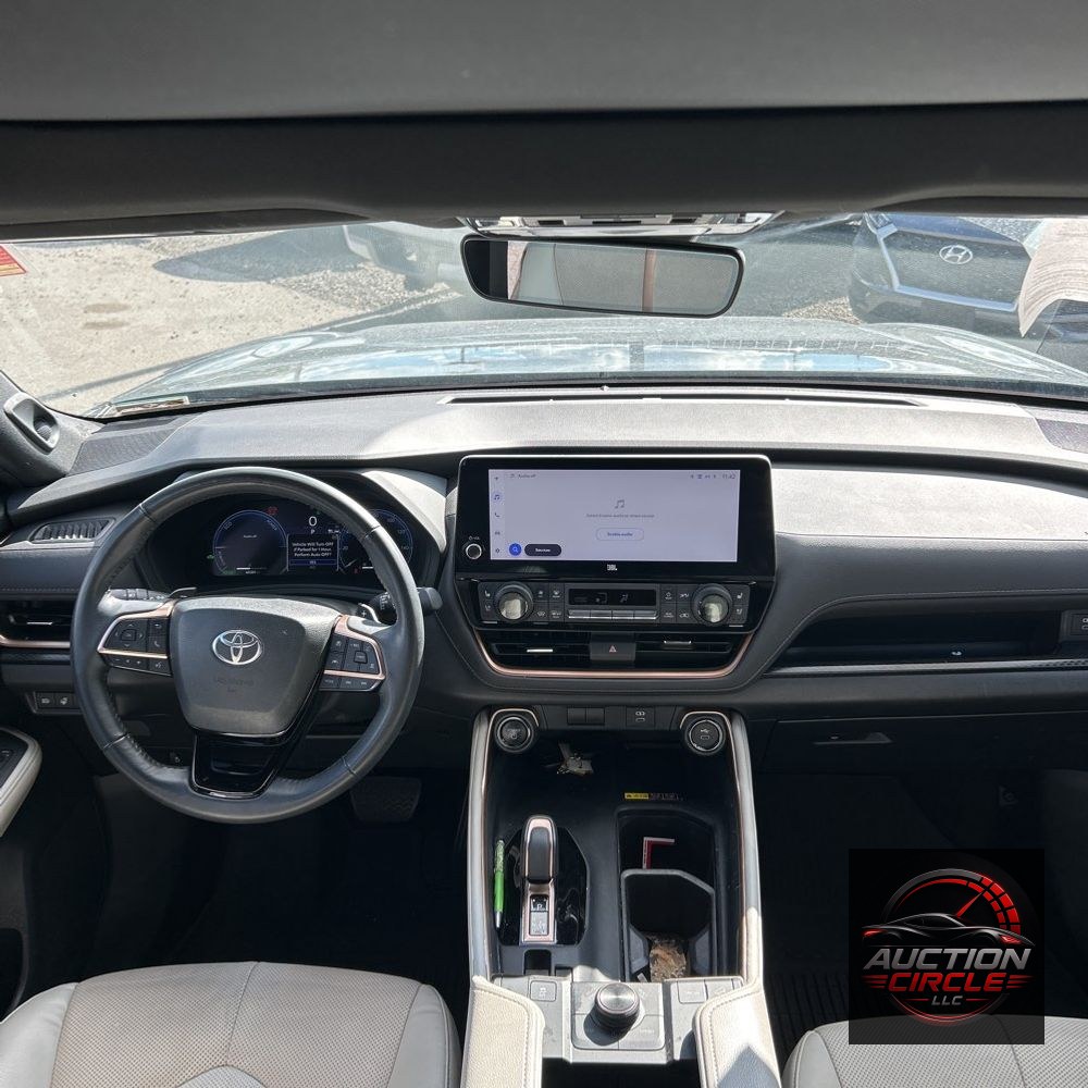 2024 Toyota Grand Highlander Hybrid MAX Limited