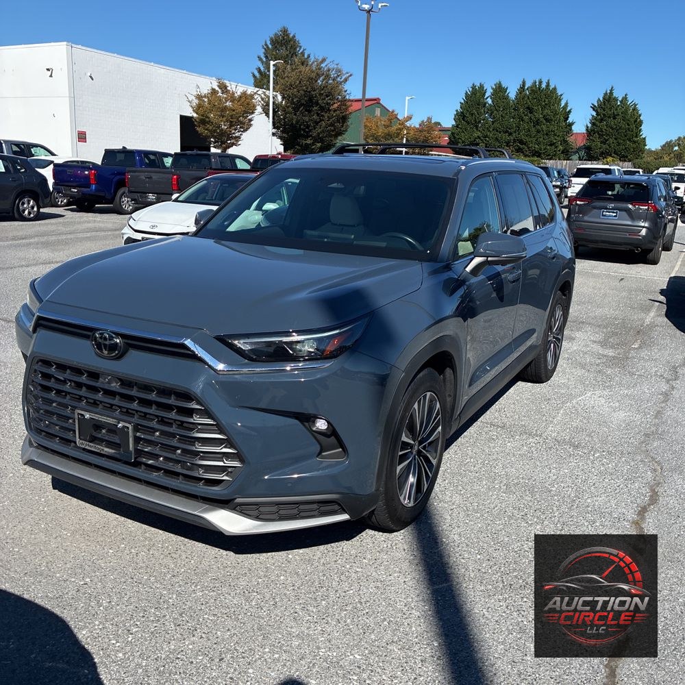 2024 Toyota Grand Highlander Hybrid MAX Platinum
