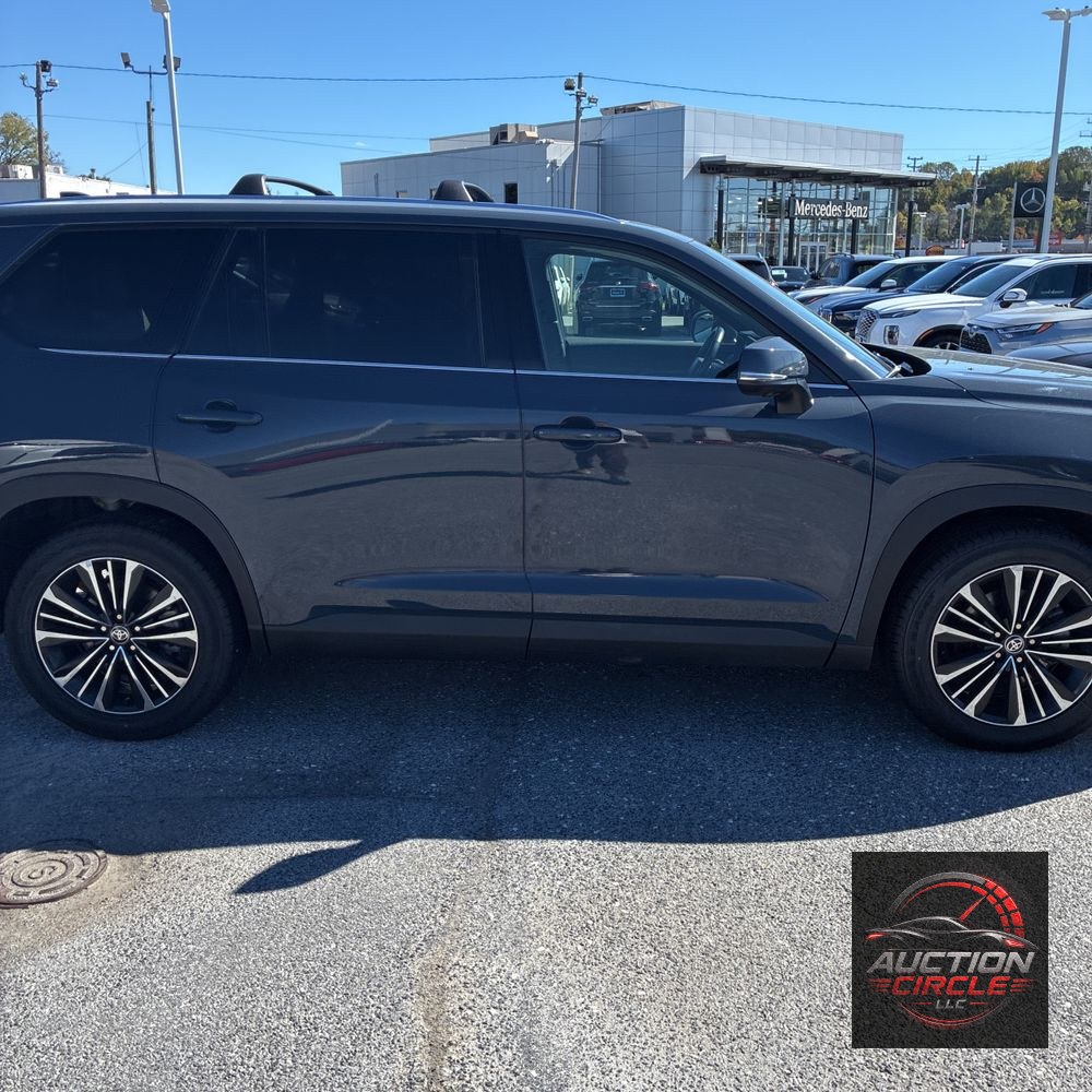 2024 Toyota Grand Highlander Hybrid MAX Platinum