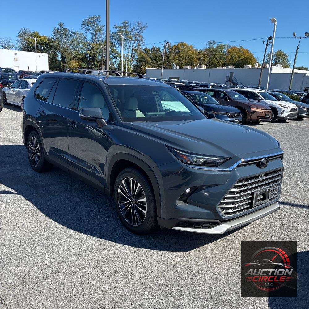 2024 Toyota Grand Highlander Hybrid MAX Platinum