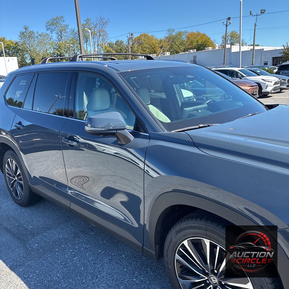 2024 Toyota Grand Highlander Hybrid MAX Platinum