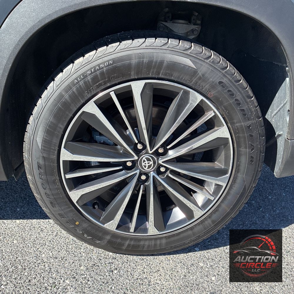 2024 Toyota Grand Highlander Hybrid MAX Platinum