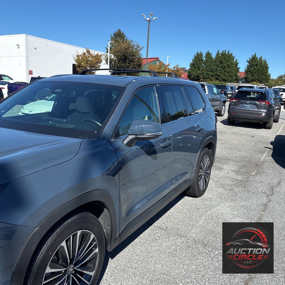2024 Toyota Grand Highlander Hybrid MAX Platinum
