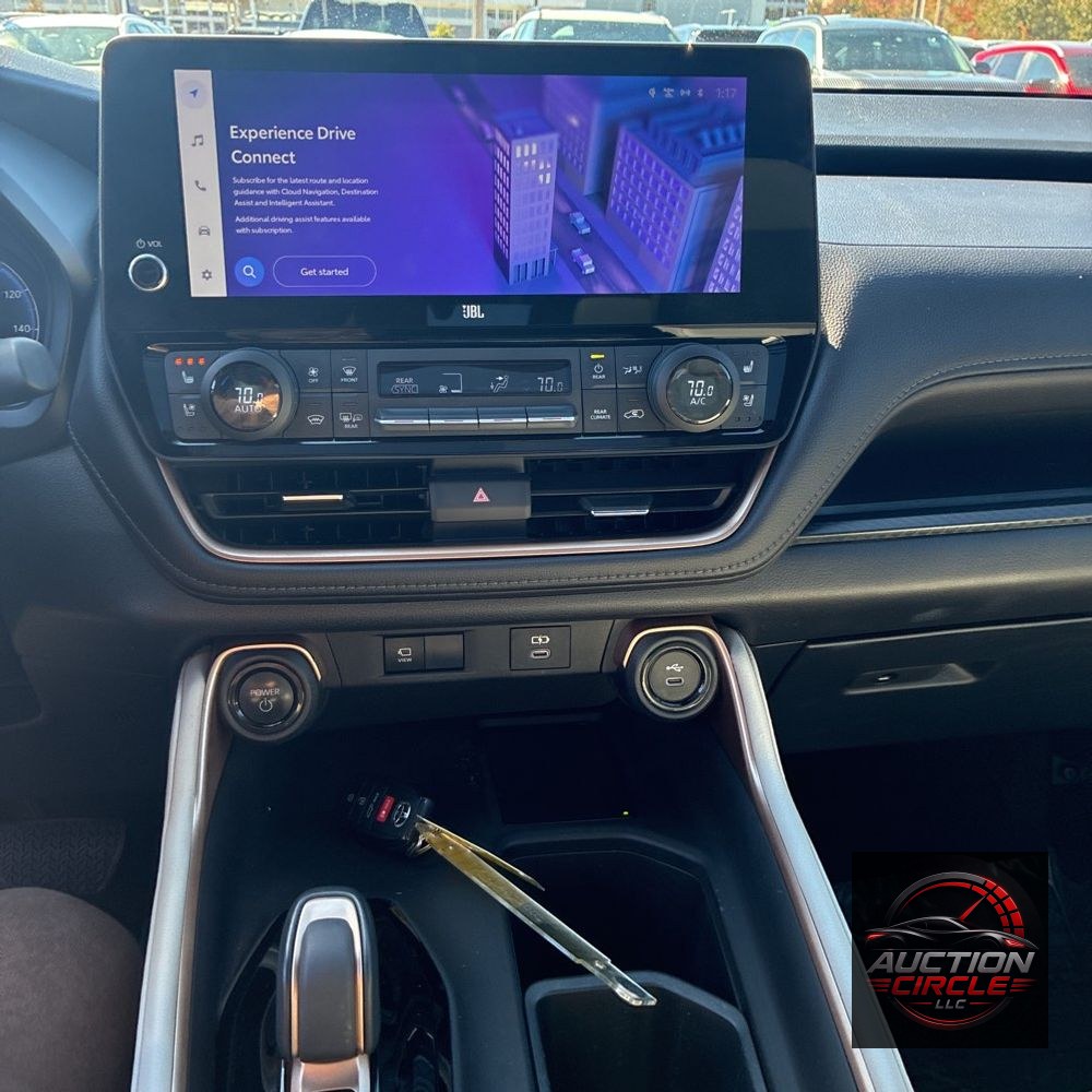 2024 Toyota Grand Highlander Hybrid MAX Platinum