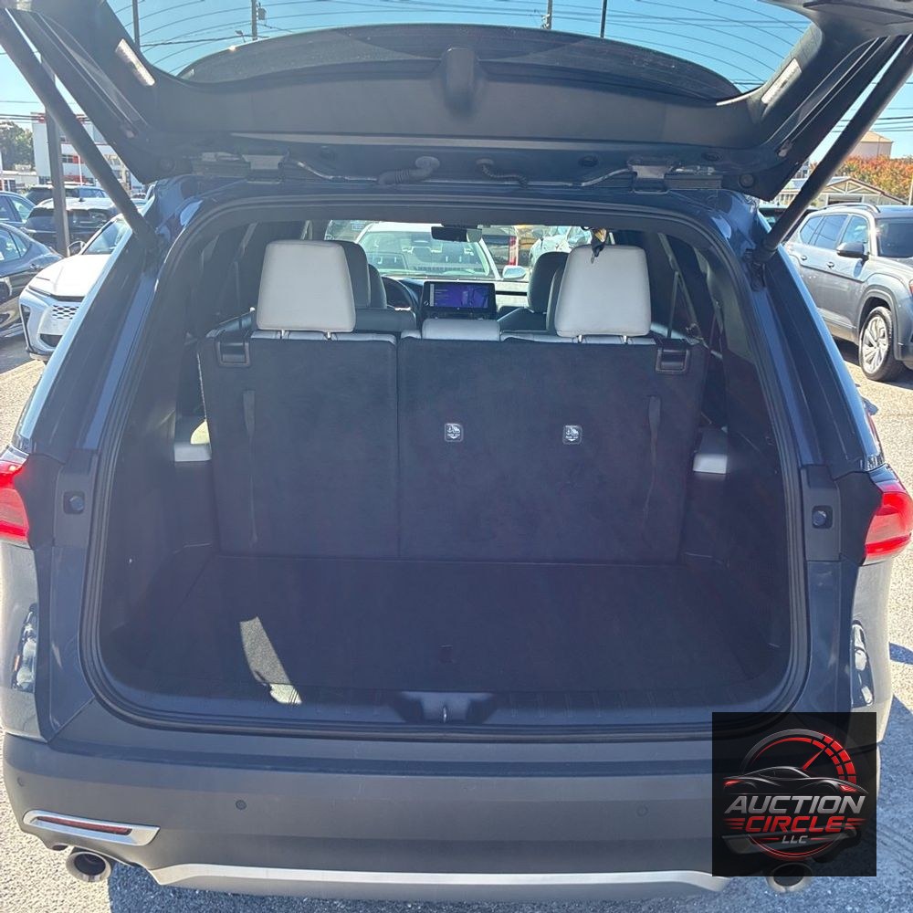 2024 Toyota Grand Highlander Hybrid MAX Platinum
