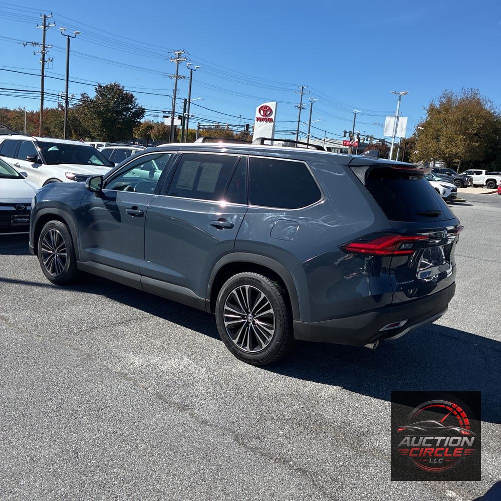 2024 Toyota Grand Highlander Hybrid MAX Platinum
