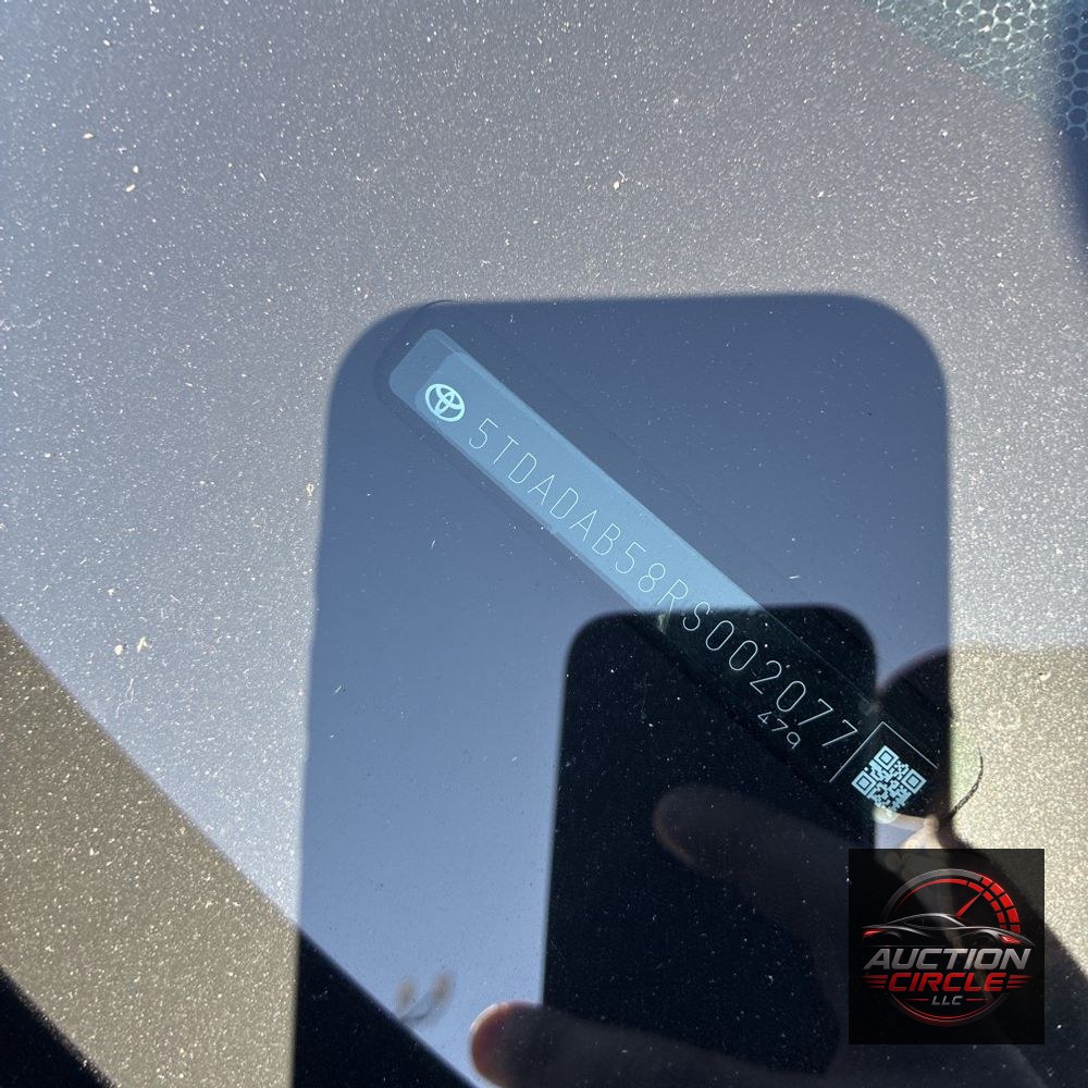2024 Toyota Grand Highlander Hybrid MAX Platinum