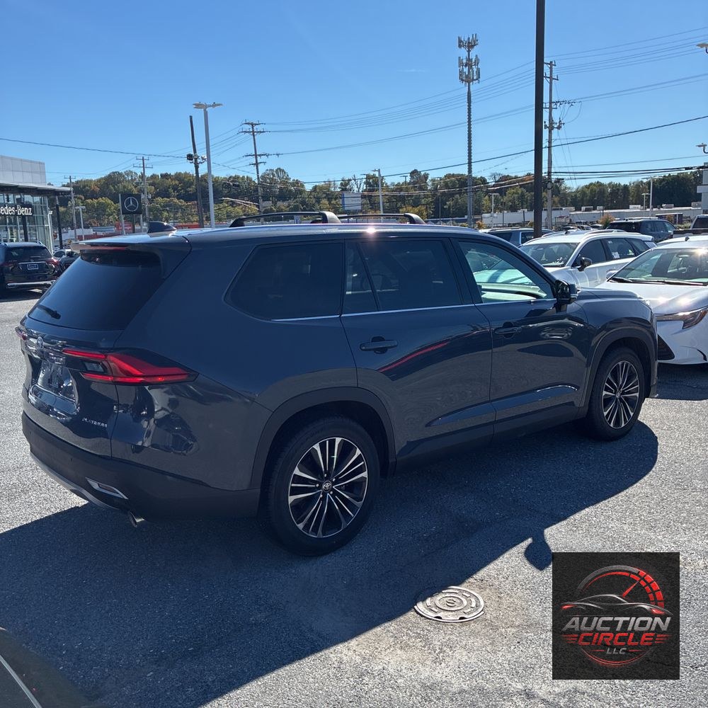2024 Toyota Grand Highlander Hybrid MAX Platinum