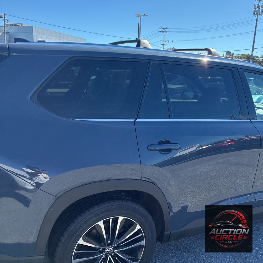 2024 Toyota Grand Highlander Hybrid MAX Platinum