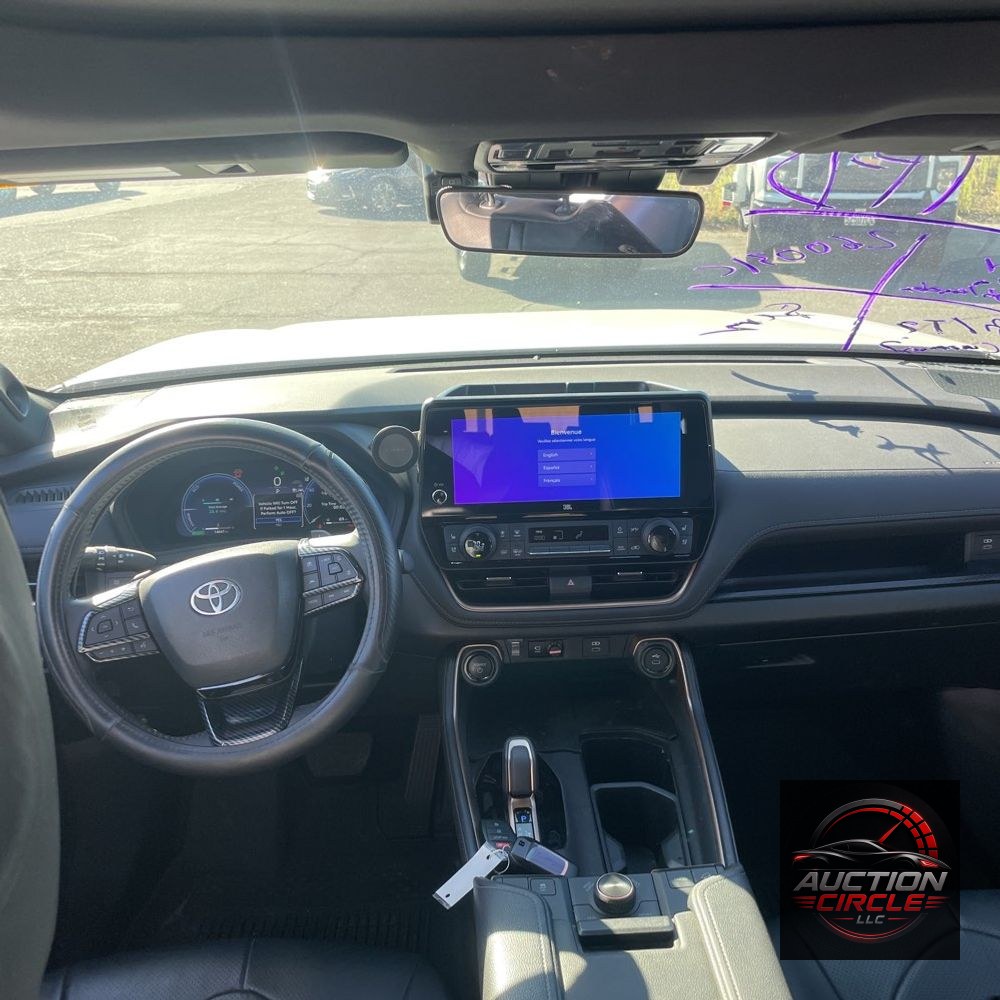 2024 Toyota Grand Highlander Hybrid MAX Limited