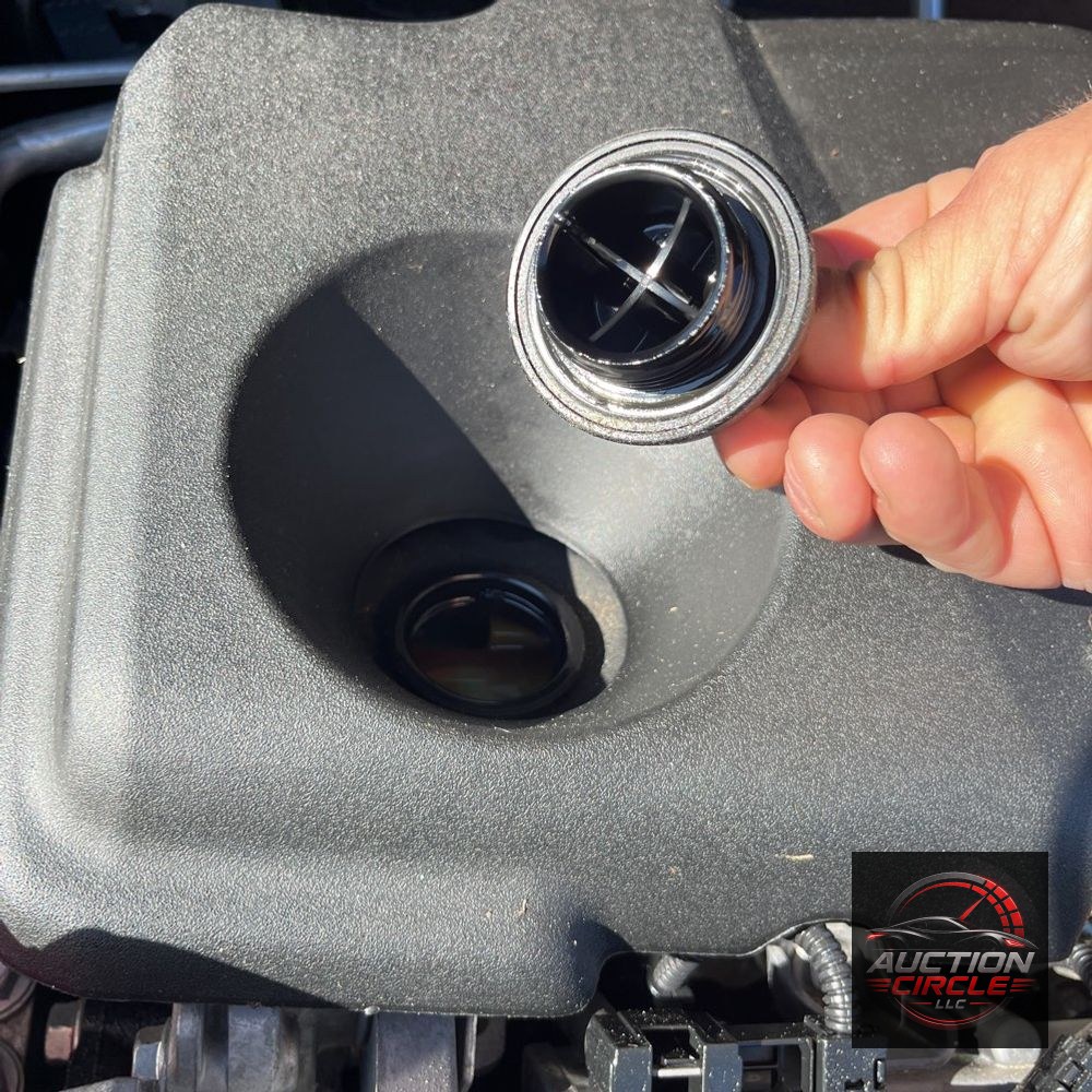 2023 Toyota Highlander Hybrid Platinum