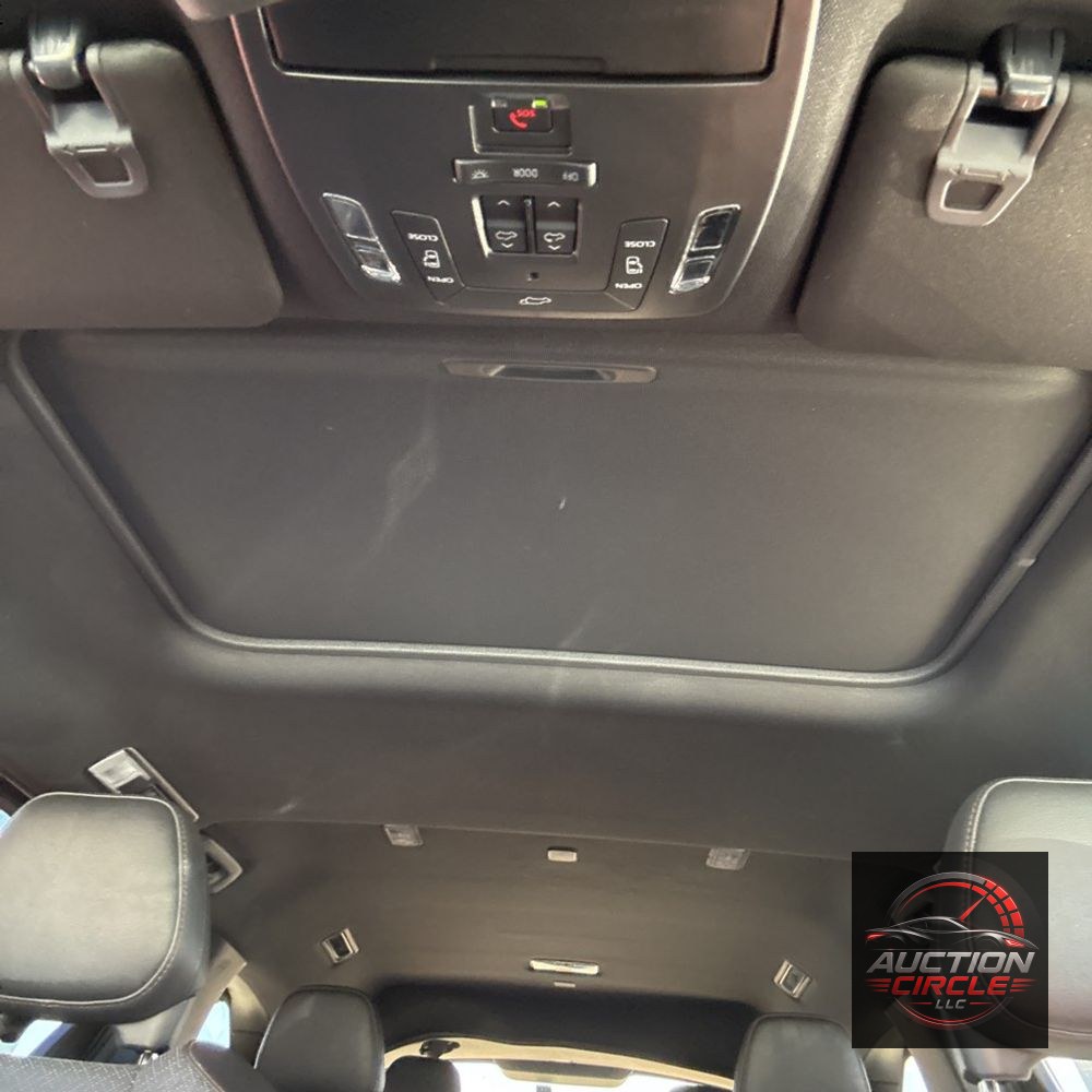 2025 Toyota Sienna Platinum 7-Passenger
