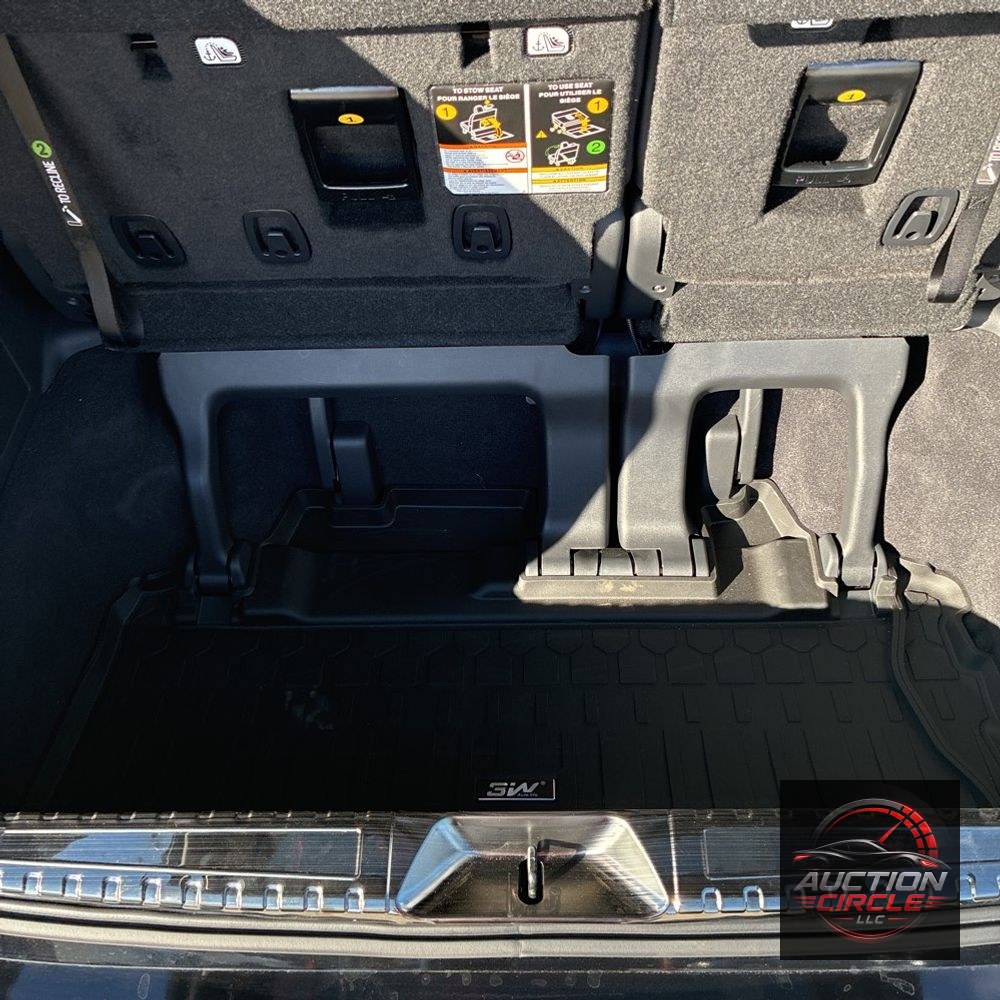 2025 Toyota Sienna Platinum 7-Passenger