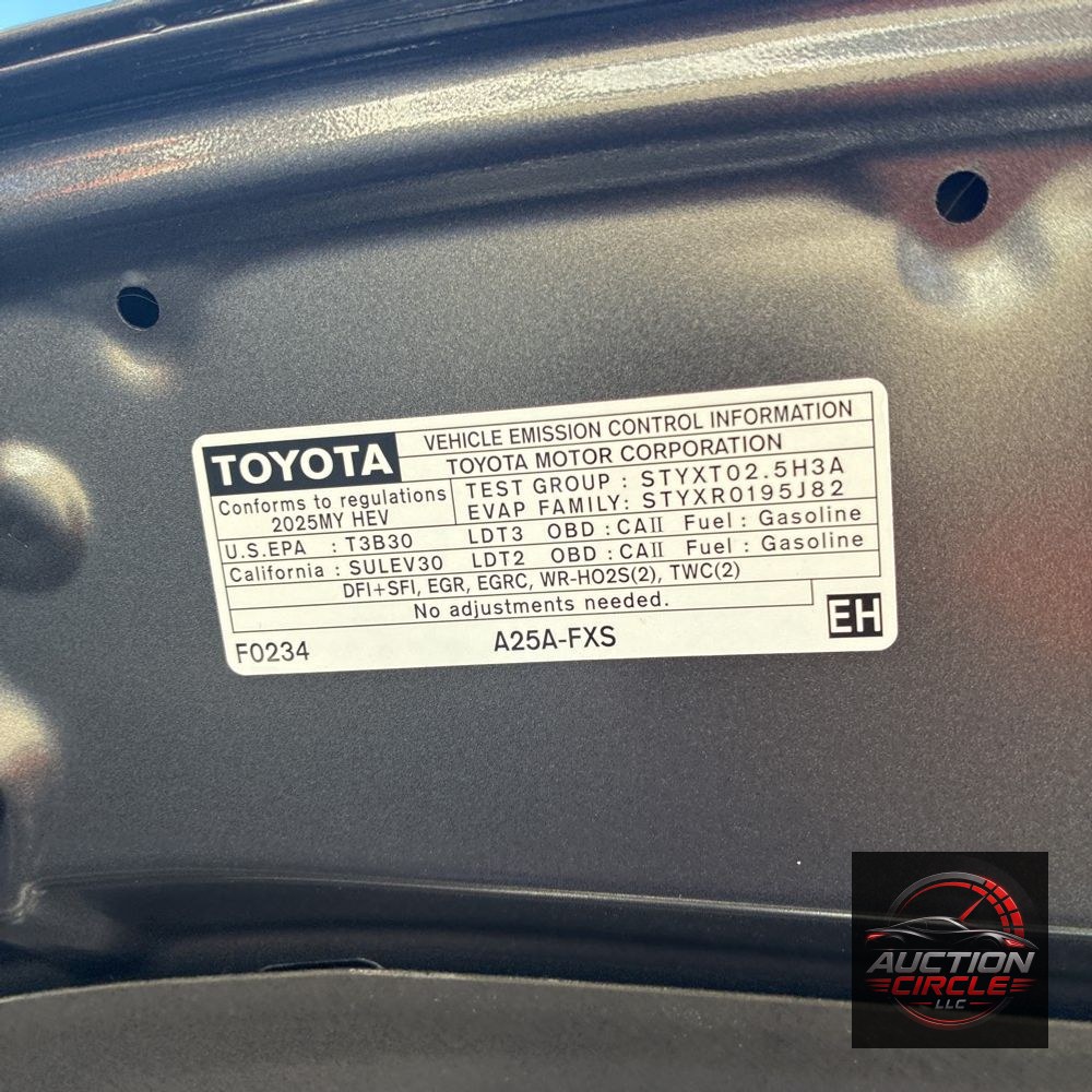 2025 Toyota Sienna Platinum 7-Passenger