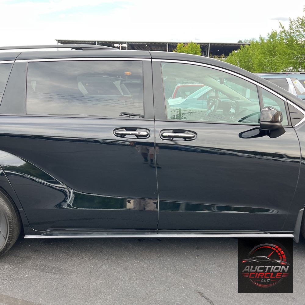 2023 Toyota Sienna XLE 7-Passenger
