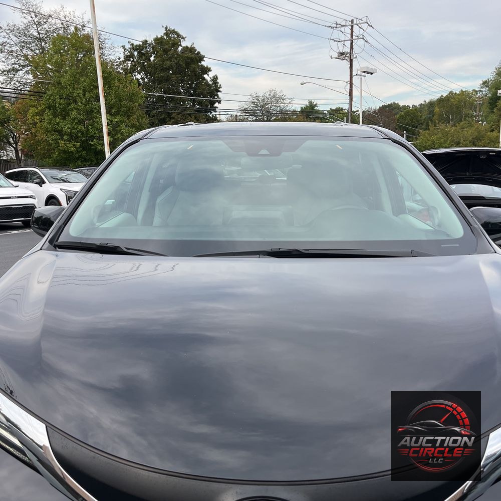 2023 Toyota Sienna XLE 7-Passenger