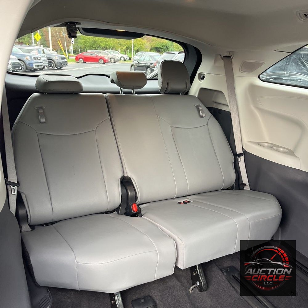 2023 Toyota Sienna XLE 7-Passenger