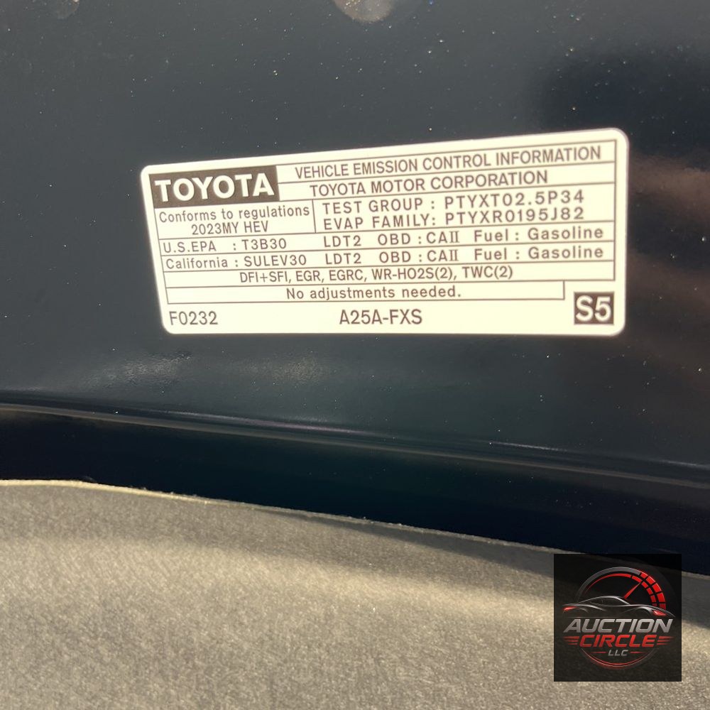 2023 Toyota Sienna XLE 7-Passenger
