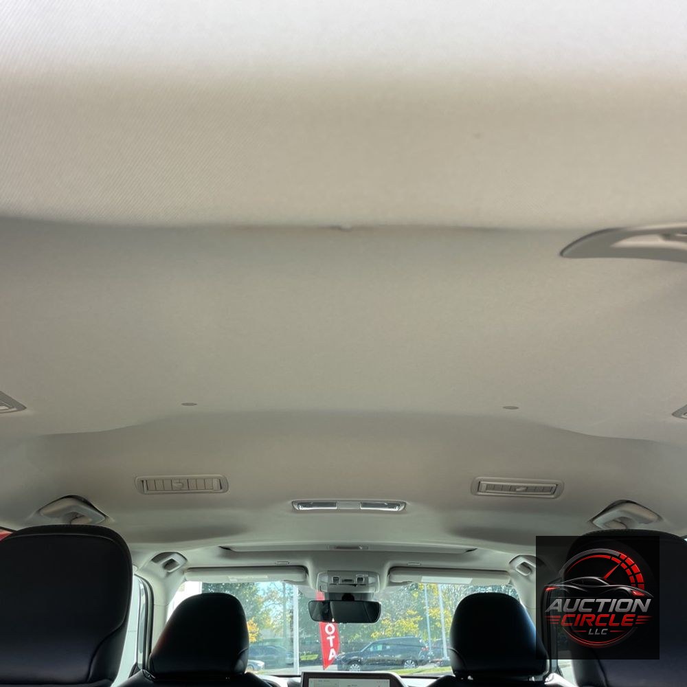 2025 Toyota Highlander Hybrid XLE Nightshade