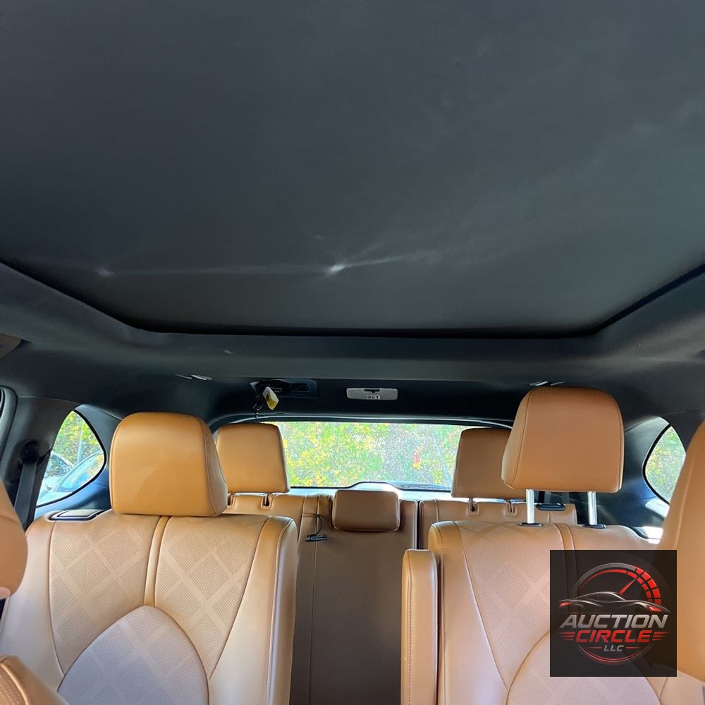 2025 Toyota Highlander Platinum