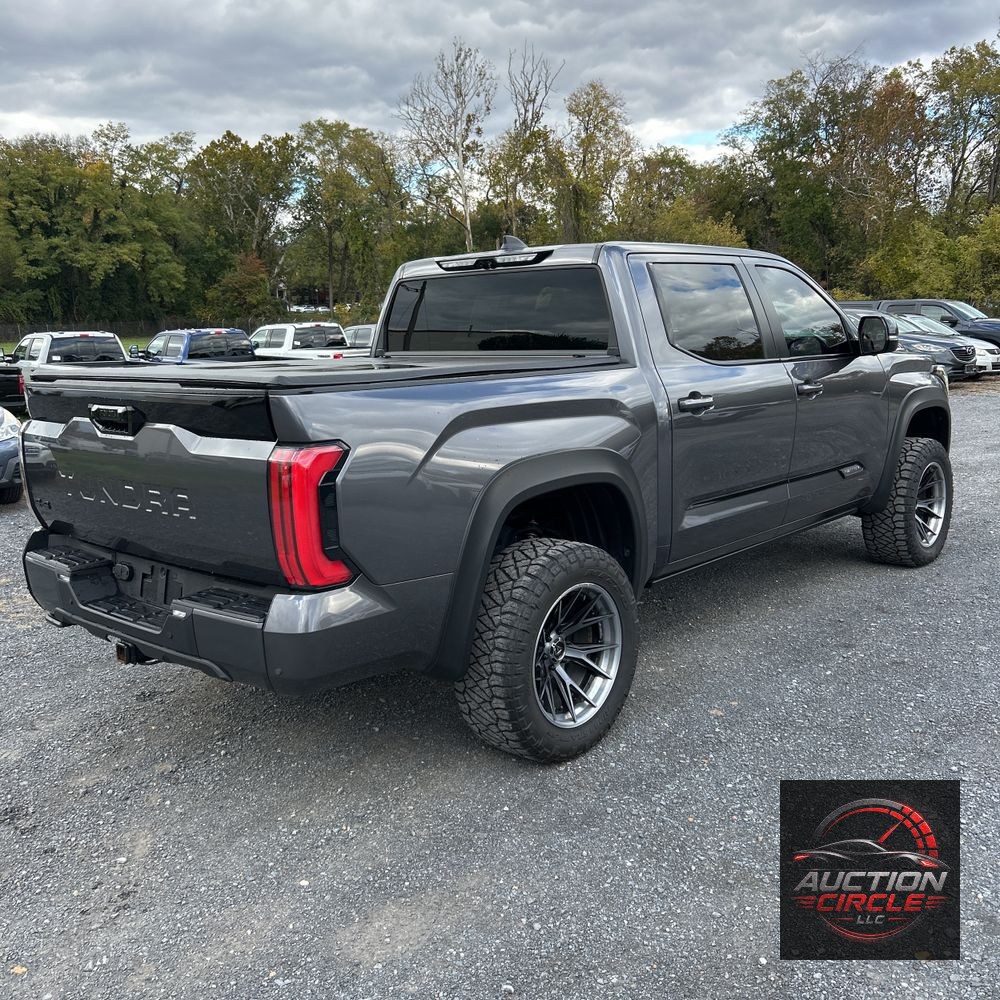 2024 Toyota Tundra Platinum