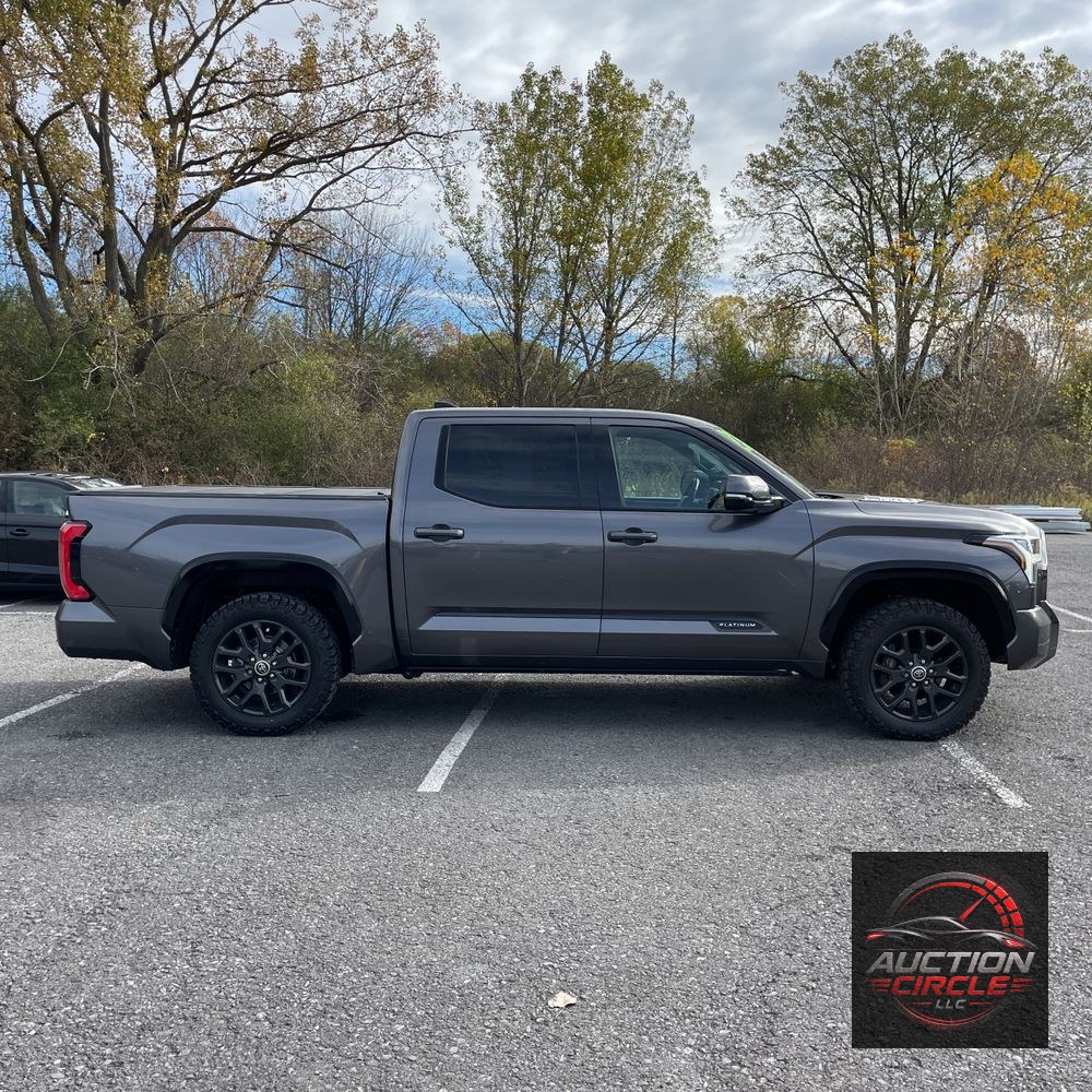 2023 Toyota Tundra Platinum HV