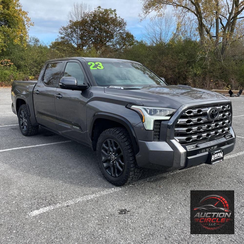 2023 Toyota Tundra Platinum HV
