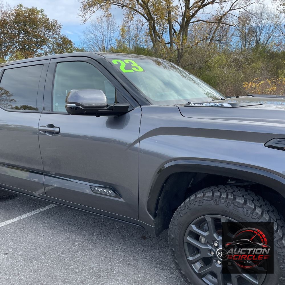 2023 Toyota Tundra Platinum HV