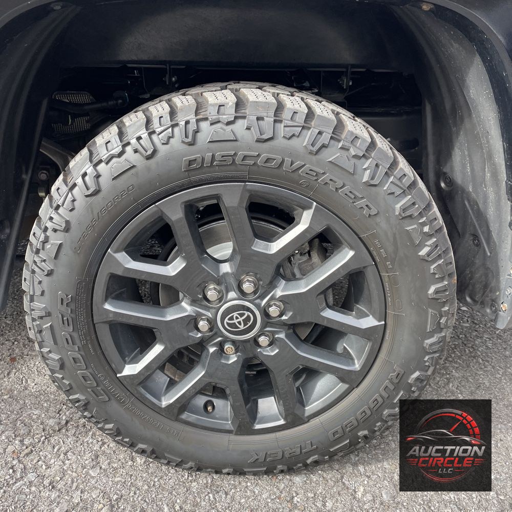 2023 Toyota Tundra Platinum HV