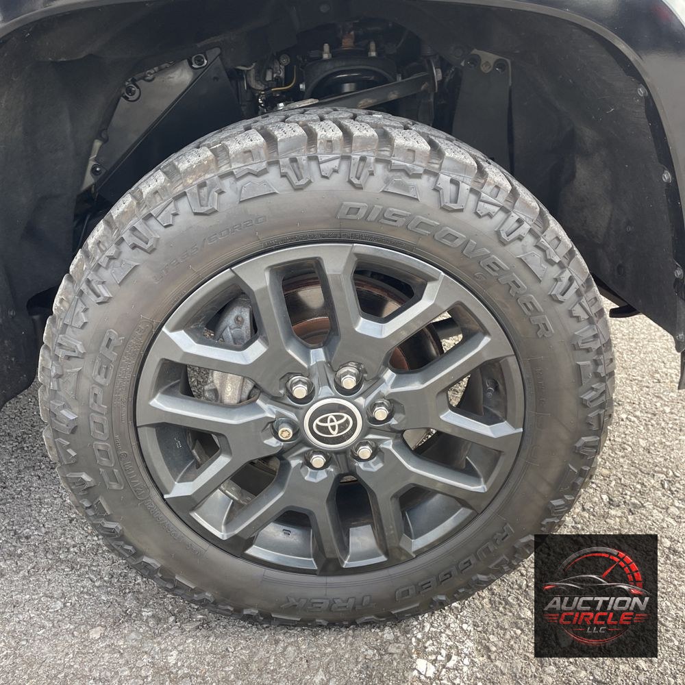 2023 Toyota Tundra Platinum HV