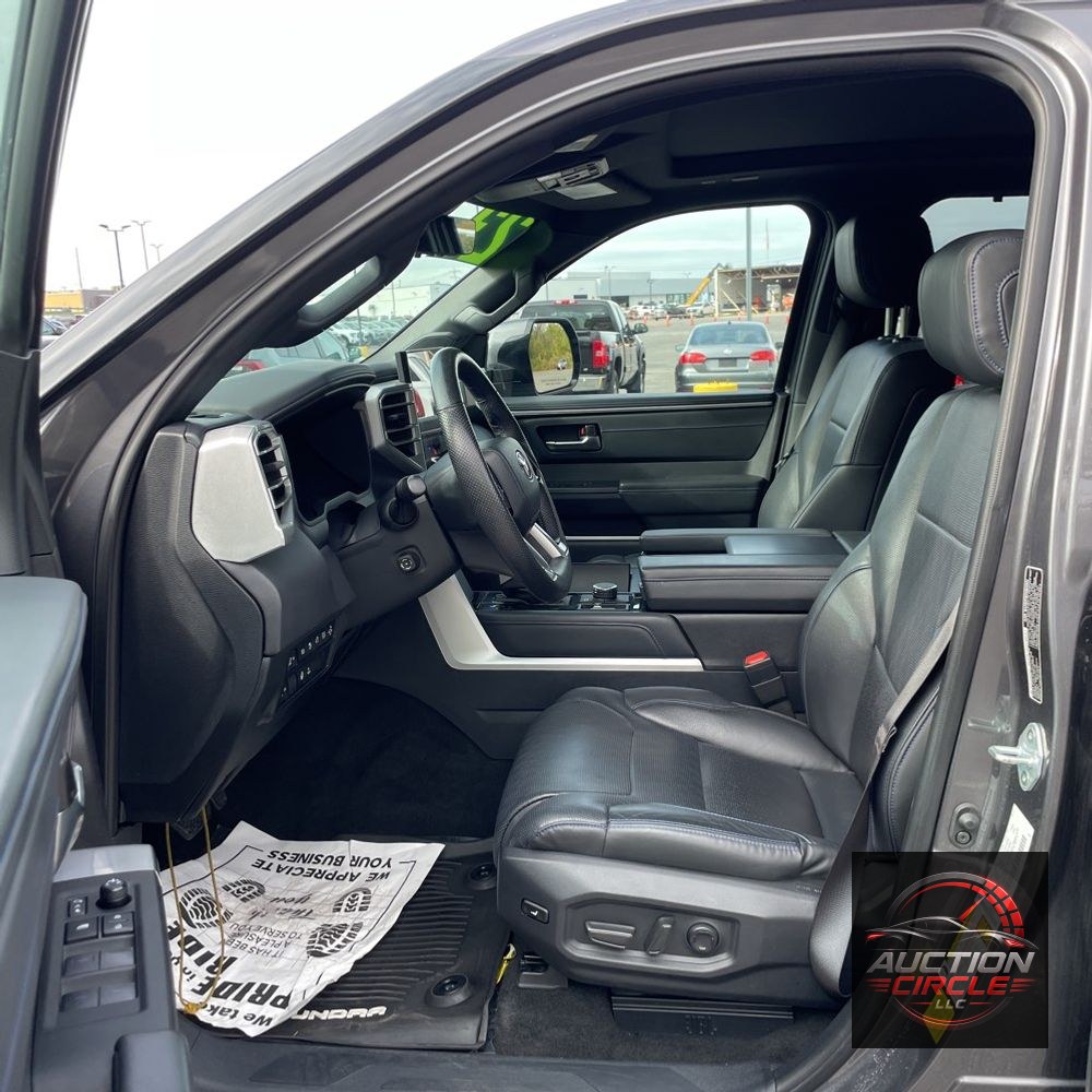 2023 Toyota Tundra Platinum HV