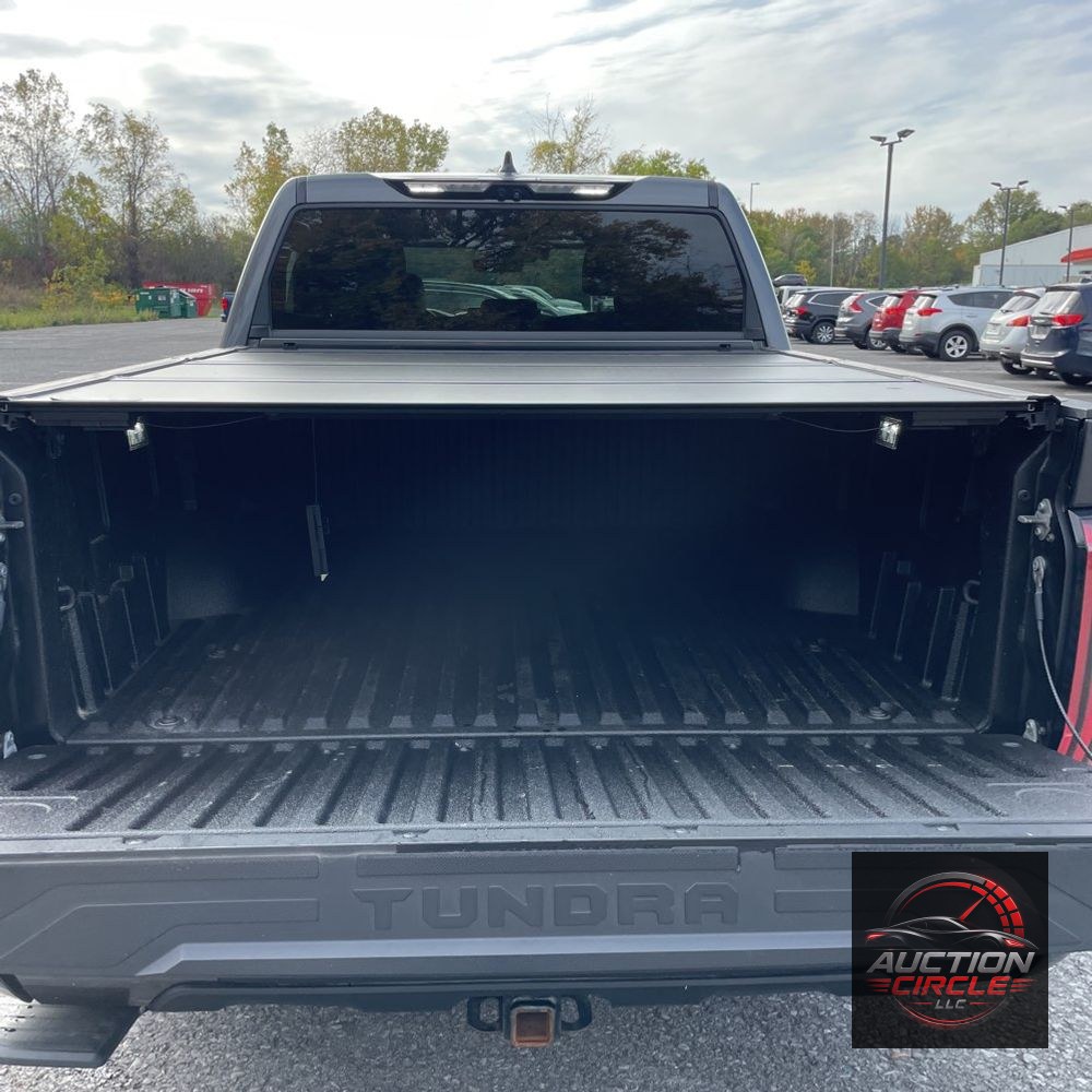2023 Toyota Tundra Platinum HV