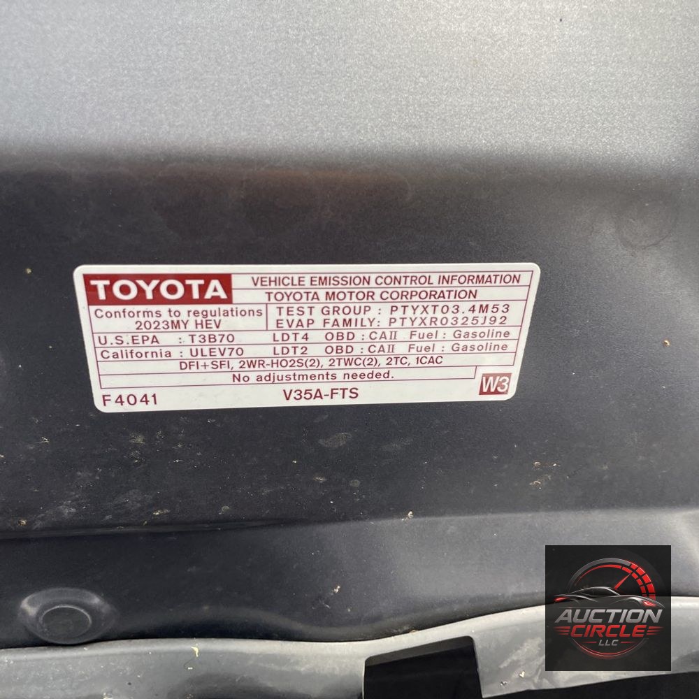 2023 Toyota Tundra Platinum HV