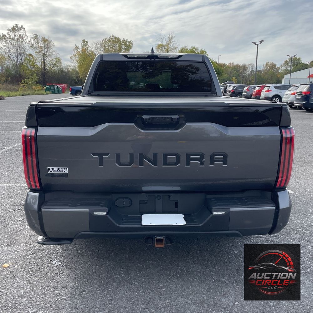 2023 Toyota Tundra Platinum HV