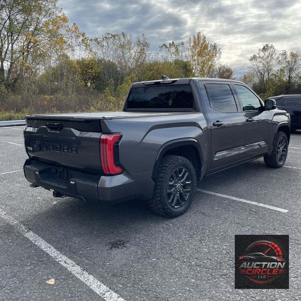 2023 Toyota Tundra Platinum HV