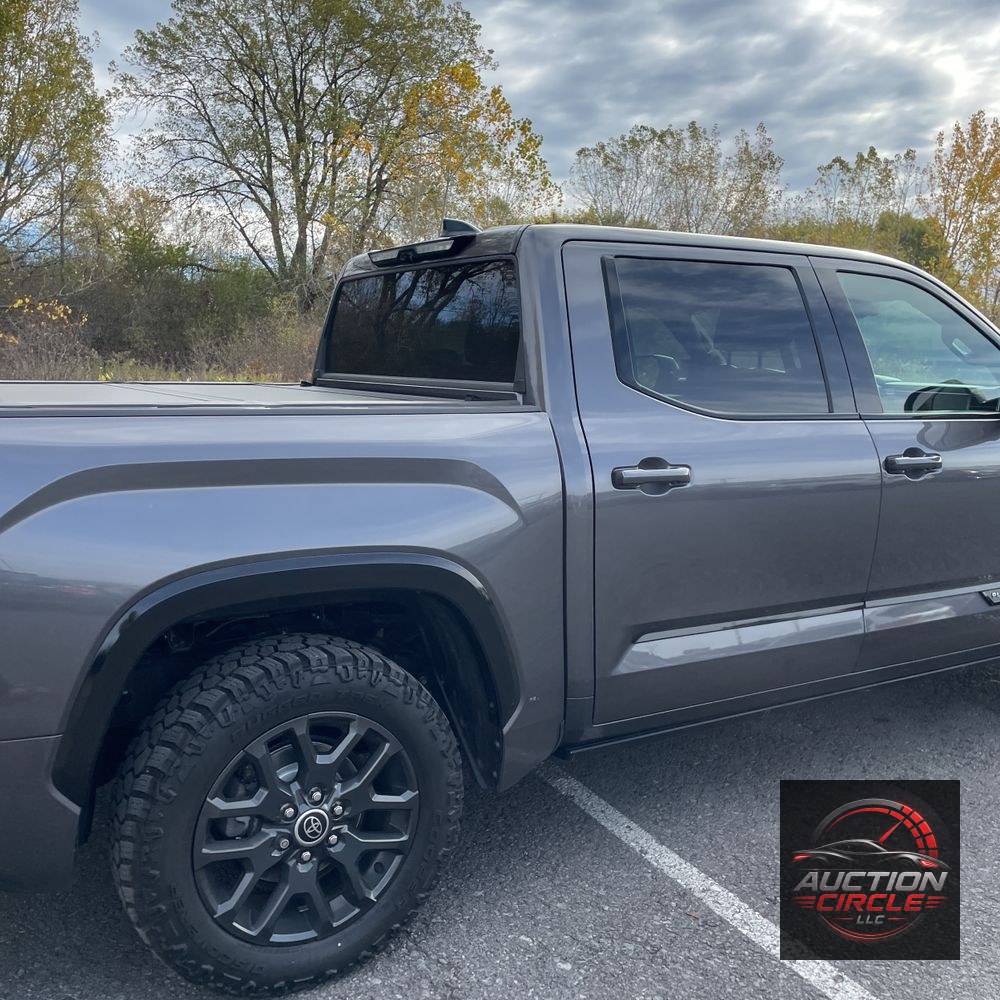 2023 Toyota Tundra Platinum HV