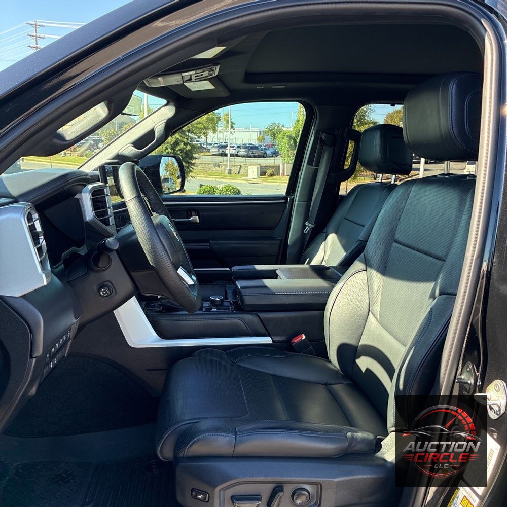 2023 Toyota Tundra Platinum HV