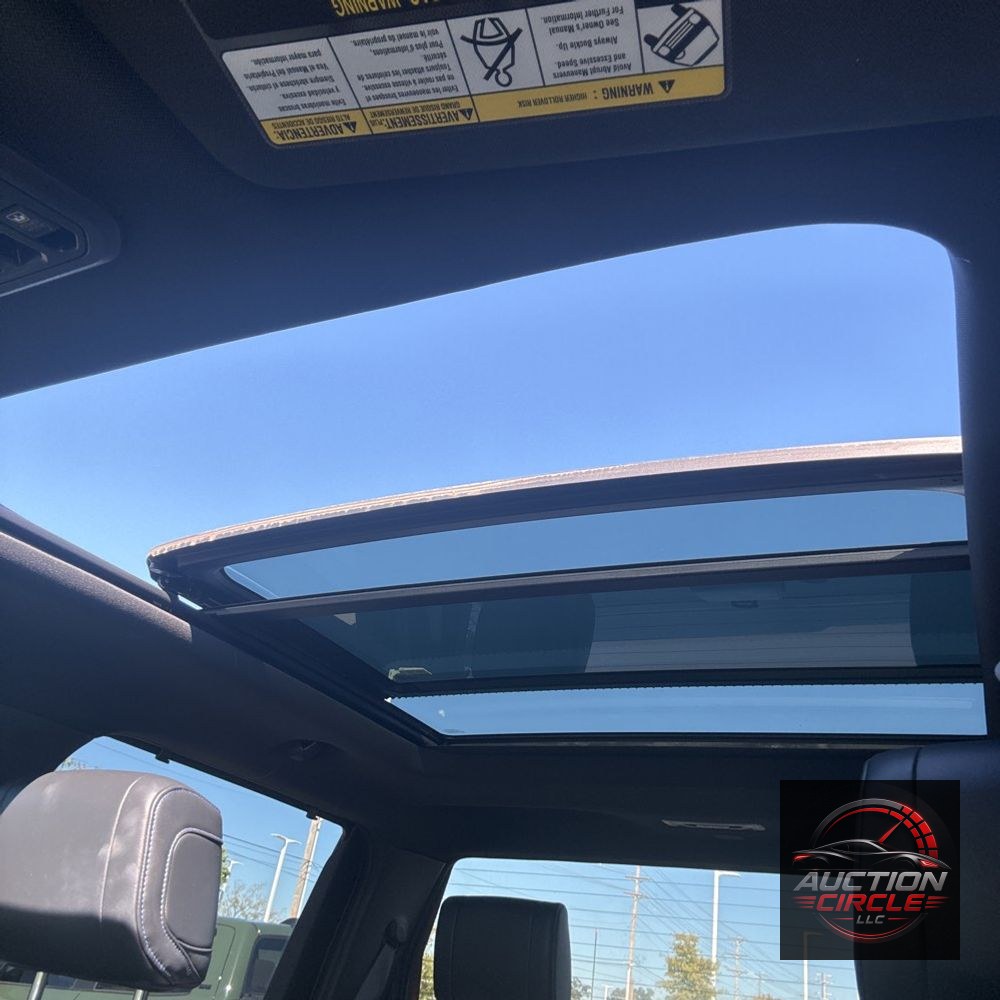 2023 Toyota Tundra Platinum HV