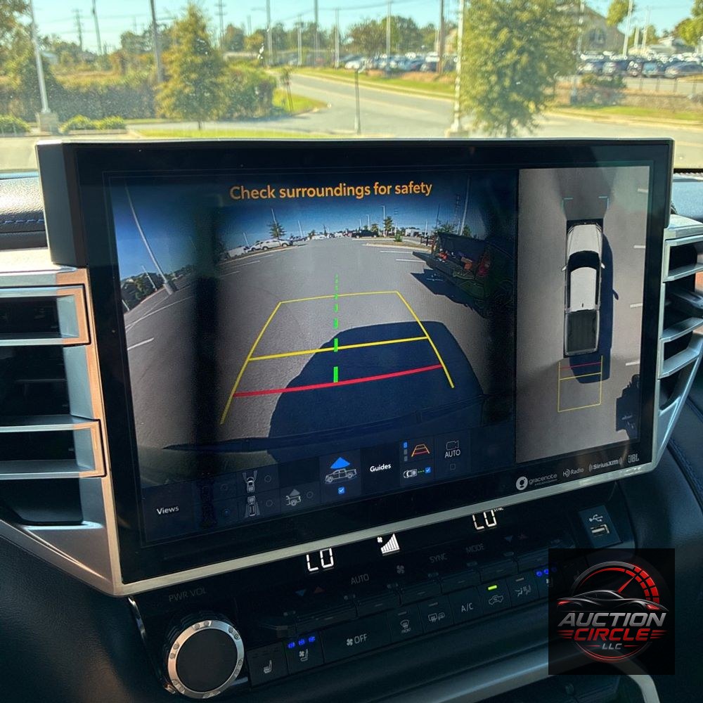 2023 Toyota Tundra Platinum HV