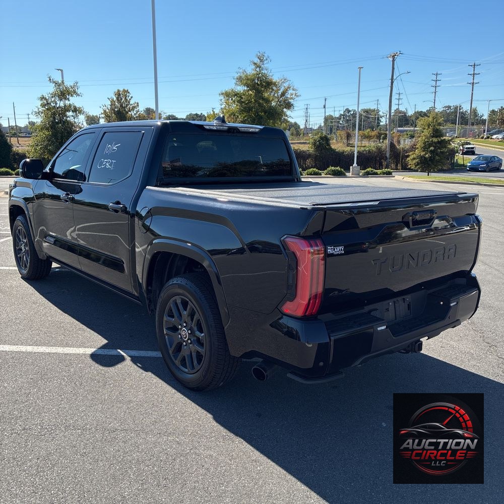2023 Toyota Tundra Platinum HV